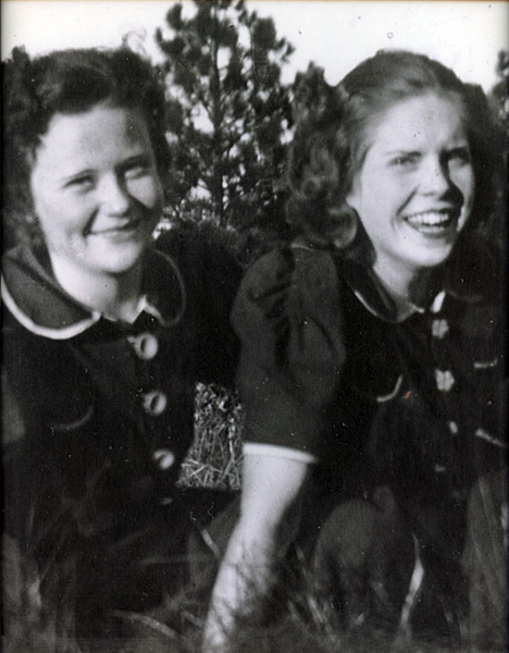 Erma Lee Carver and Annie Lee Taft