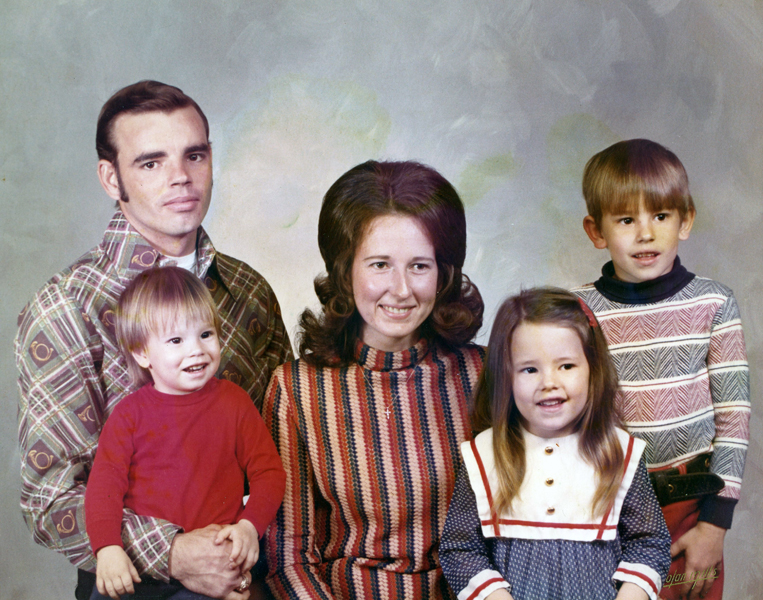 Tony, Randy, Debbie June, Amy and Victor Mizell
